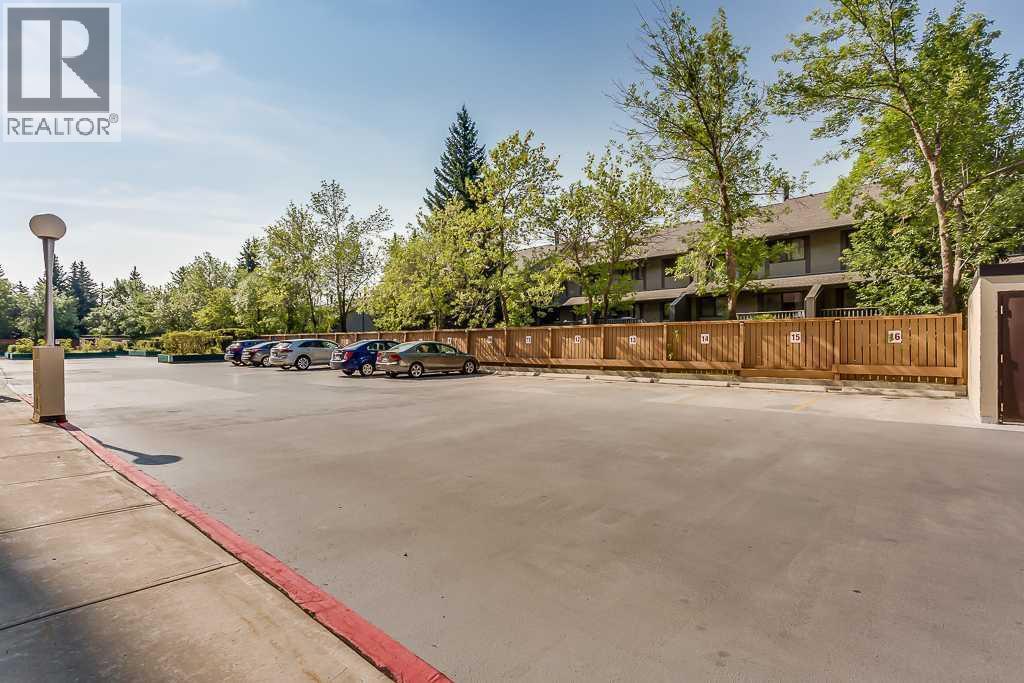 106, 5204 Dalton Drive NW