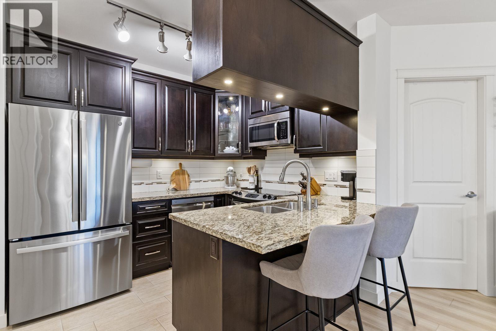 215 12565 190A STREET