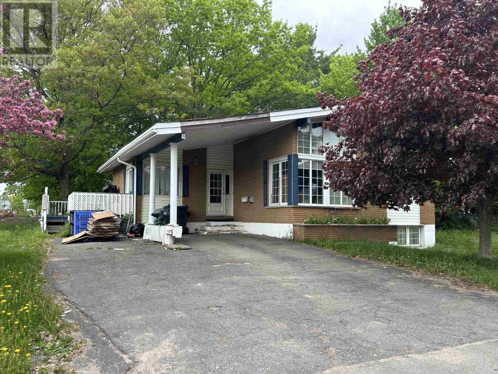 9 Tadcaster PL