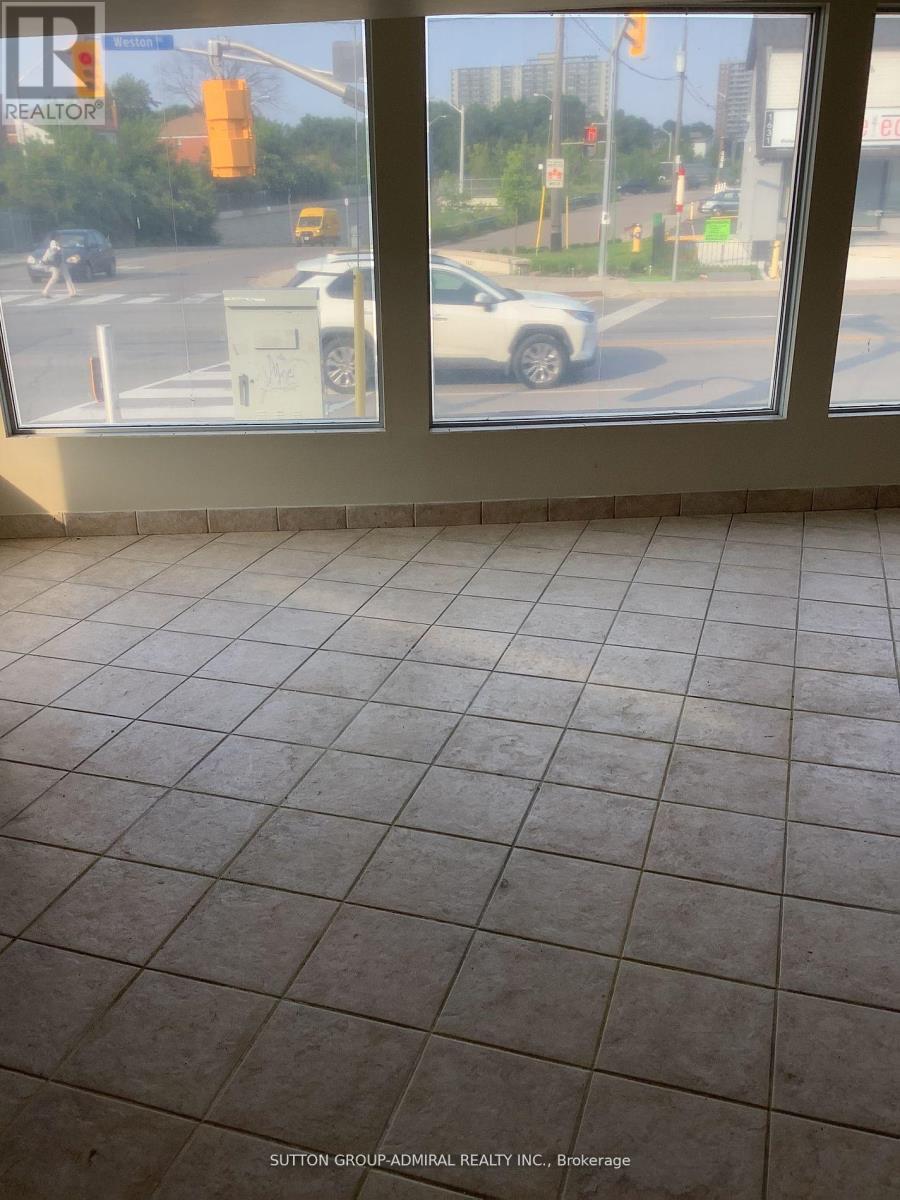 1634 WESTON ROAD W
