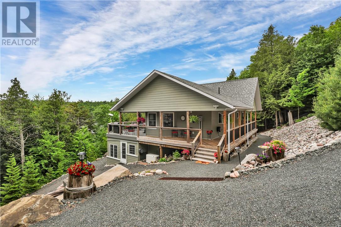 51 SUNRISE BAY Road