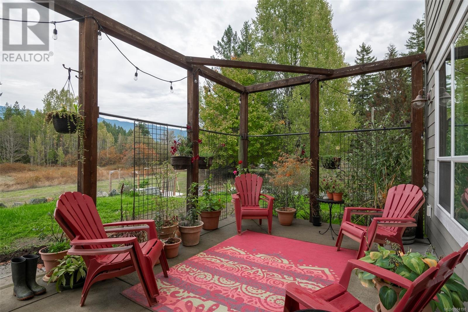 6138 Beaver Creek Rd