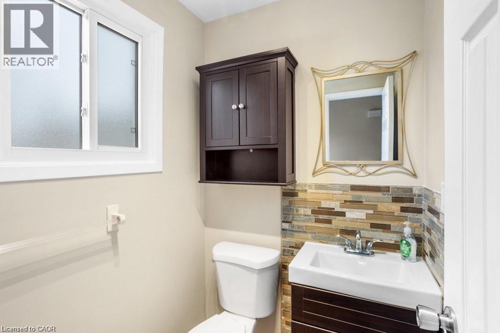 462 SPRINGBANK Avenue N Unit# 4
