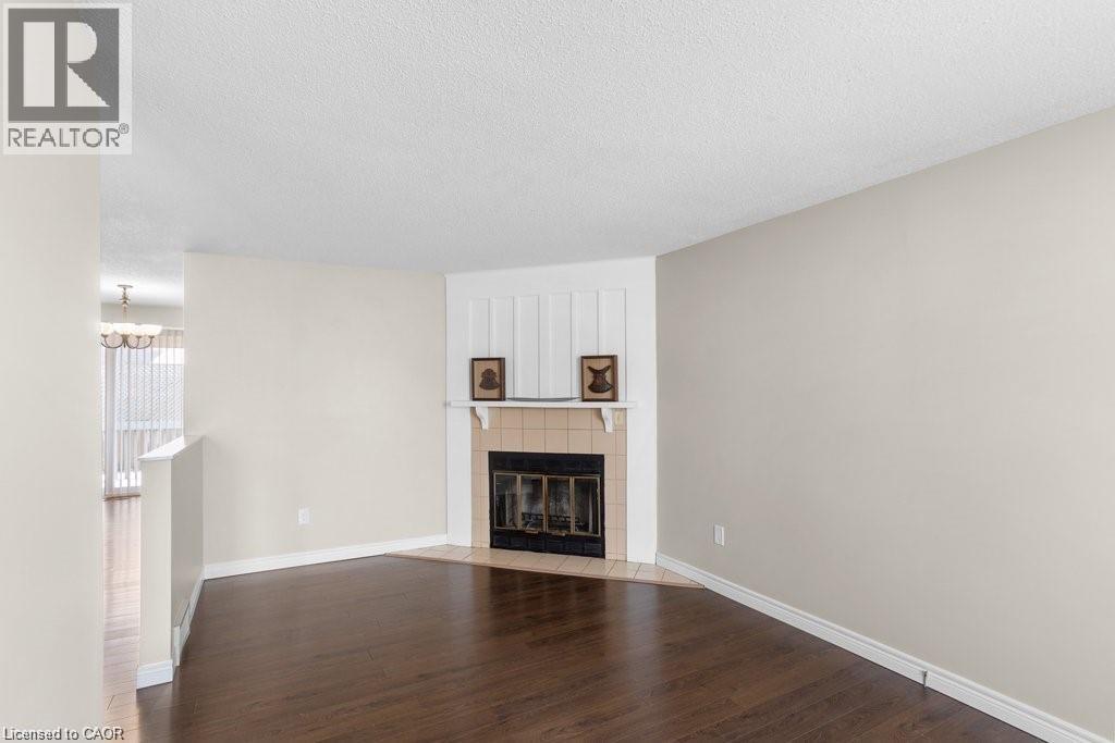 462 SPRINGBANK Avenue N Unit# 4
