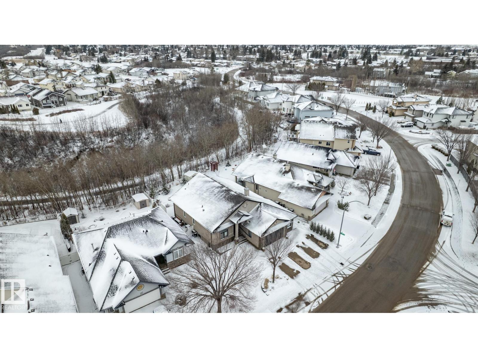 135 FRASER WY NW