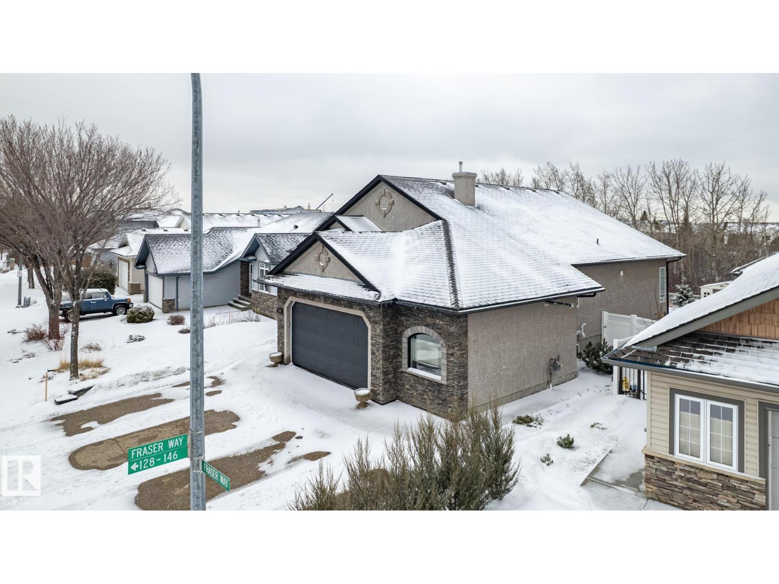 135 FRASER WY NW