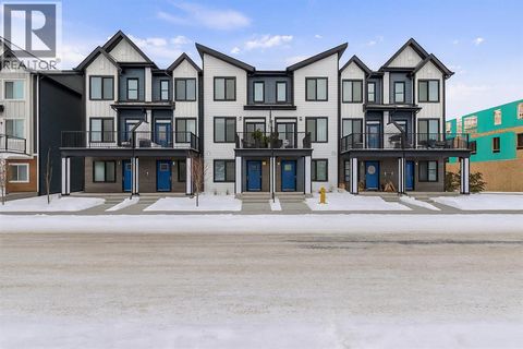 366 Seton Villas SE Calgary AB T3M3T8