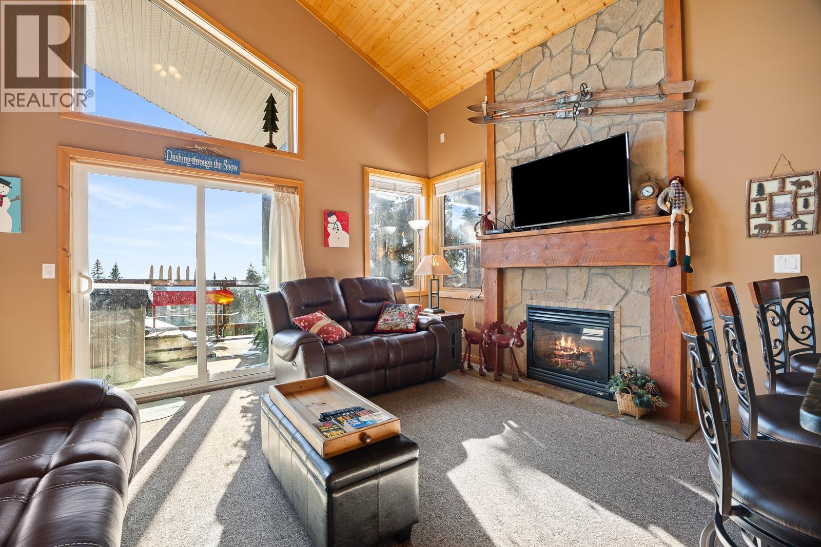 5825 Snow Pines Way Unit# A