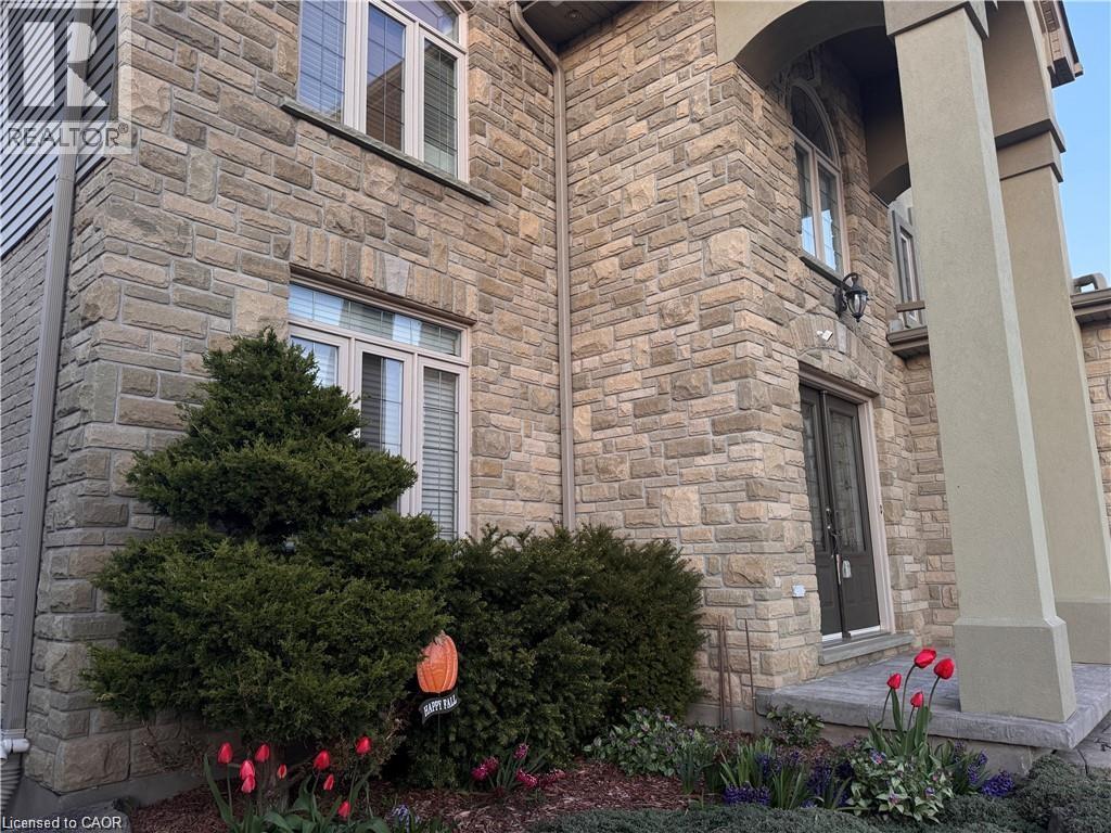 510 FOREST GATE Crescent