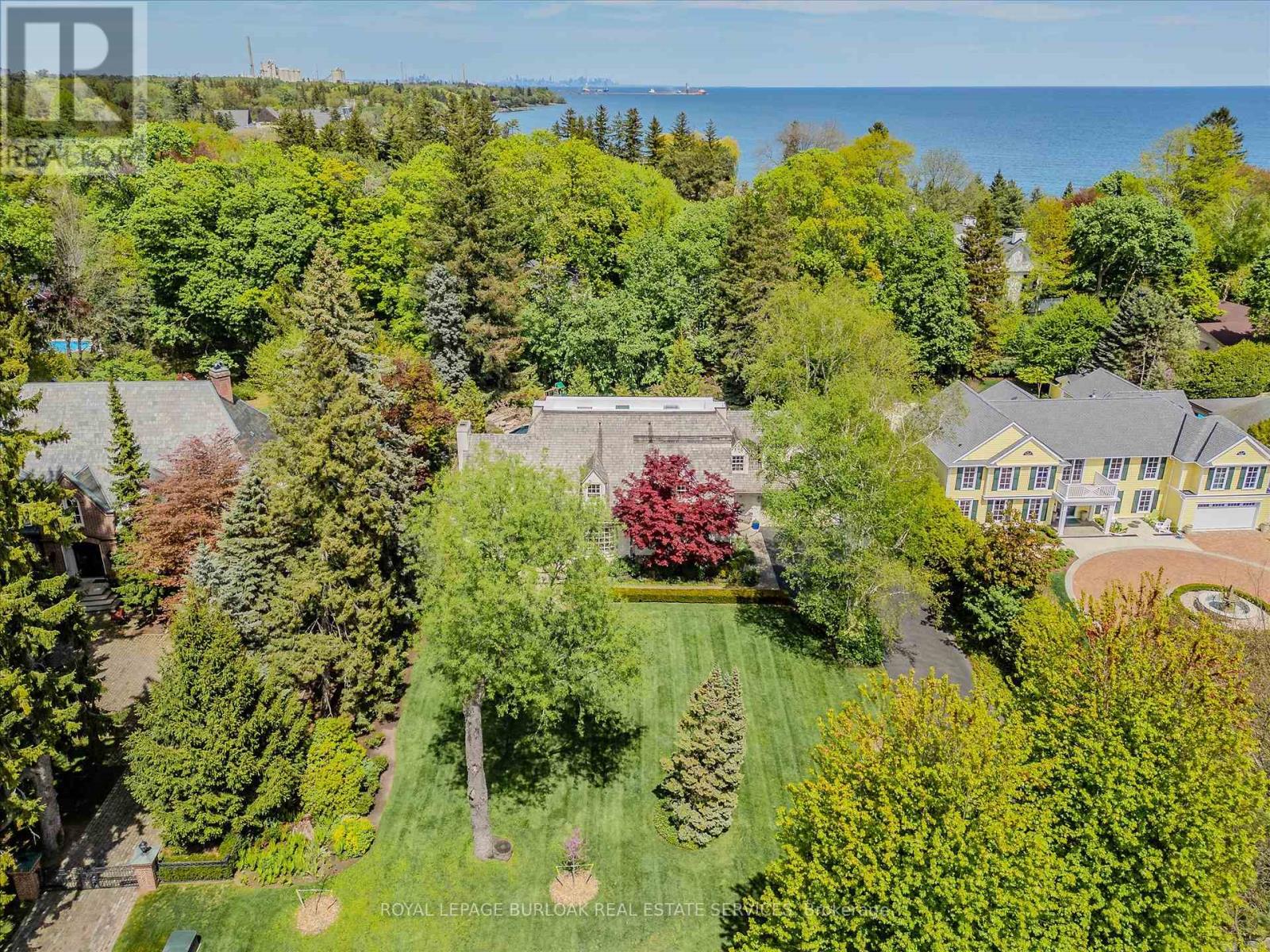 59 ENNISCLARE DRIVE E