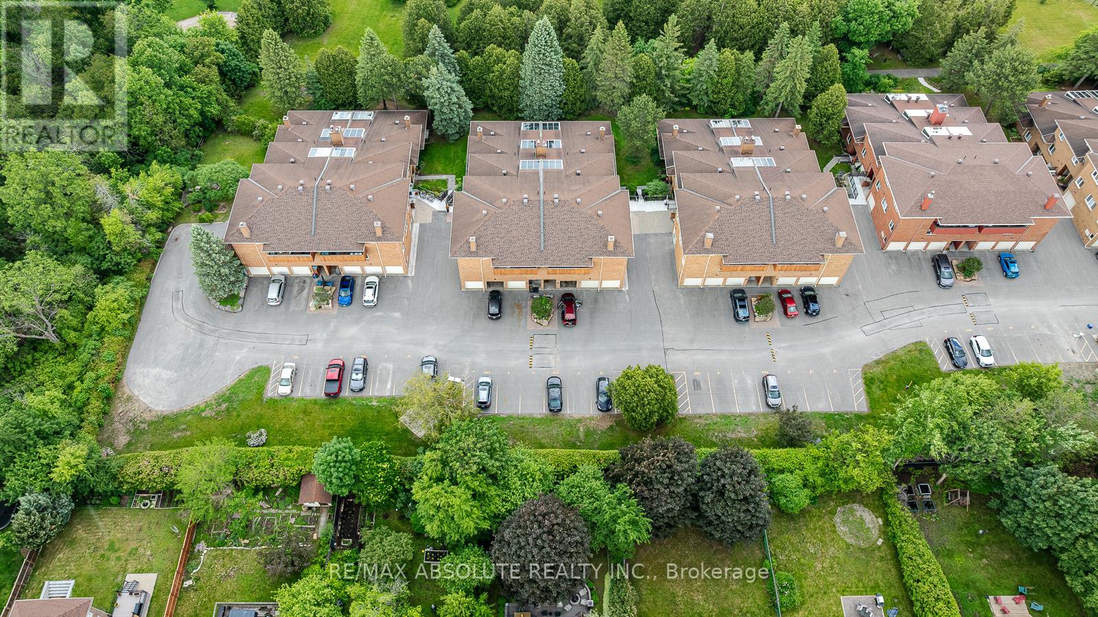206 STRATAS COURT