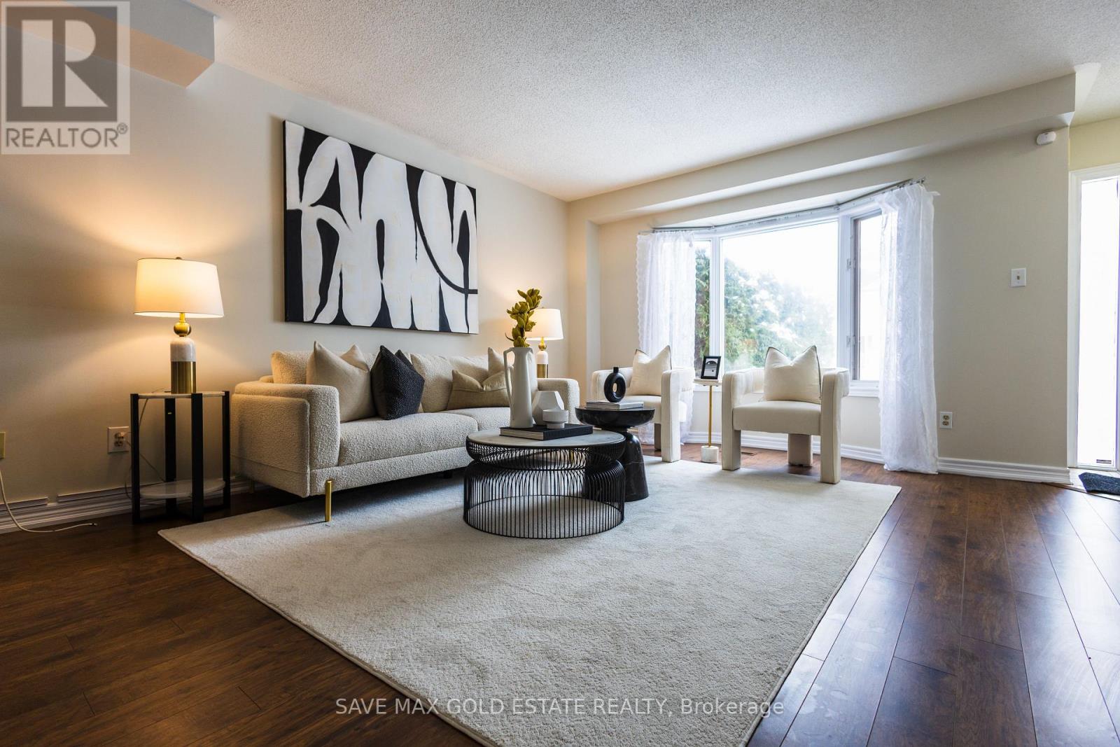 108 GLENASHTON DRIVE