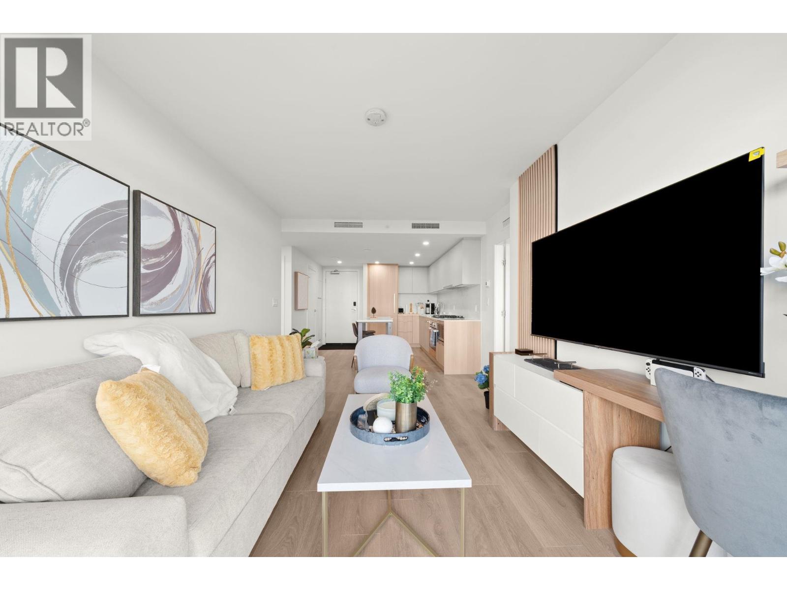 2608 318 ALDERSON AVENUE