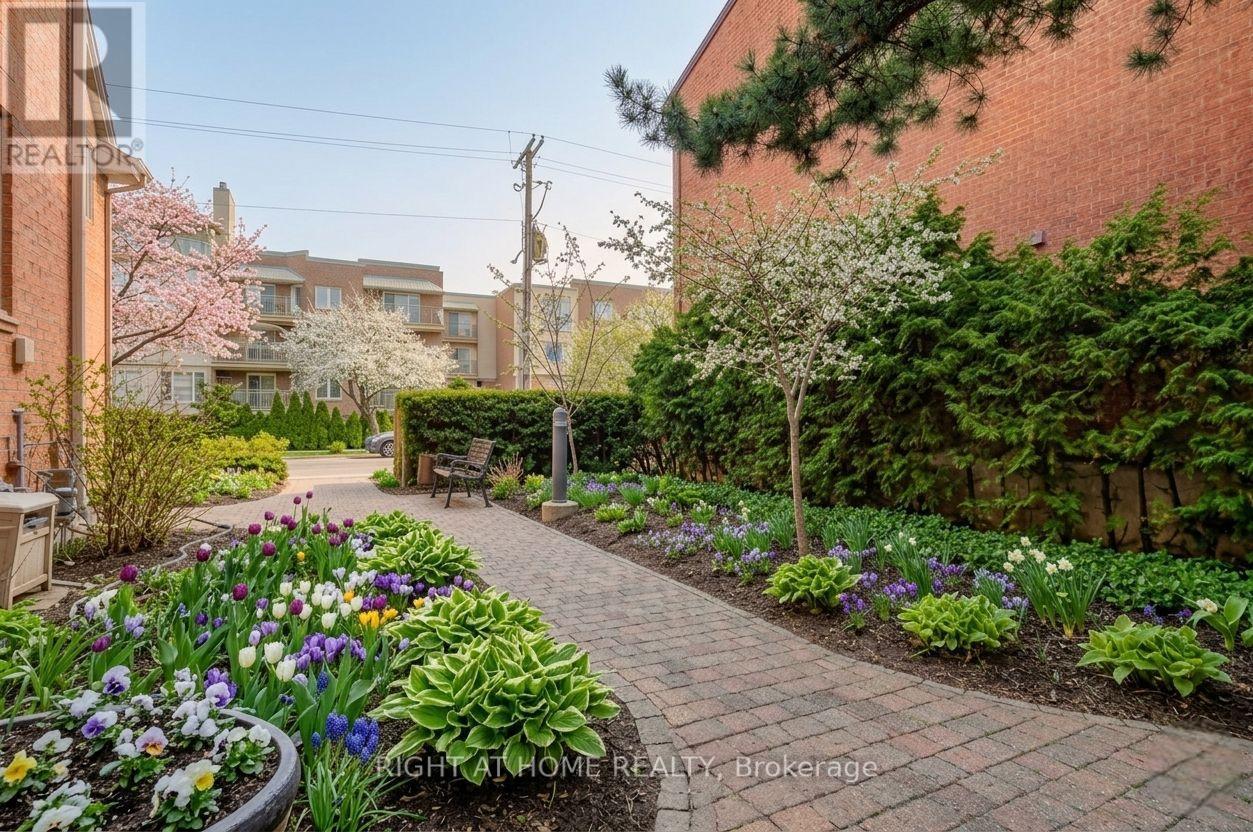 6 - 2 COLUMBUS AVENUE