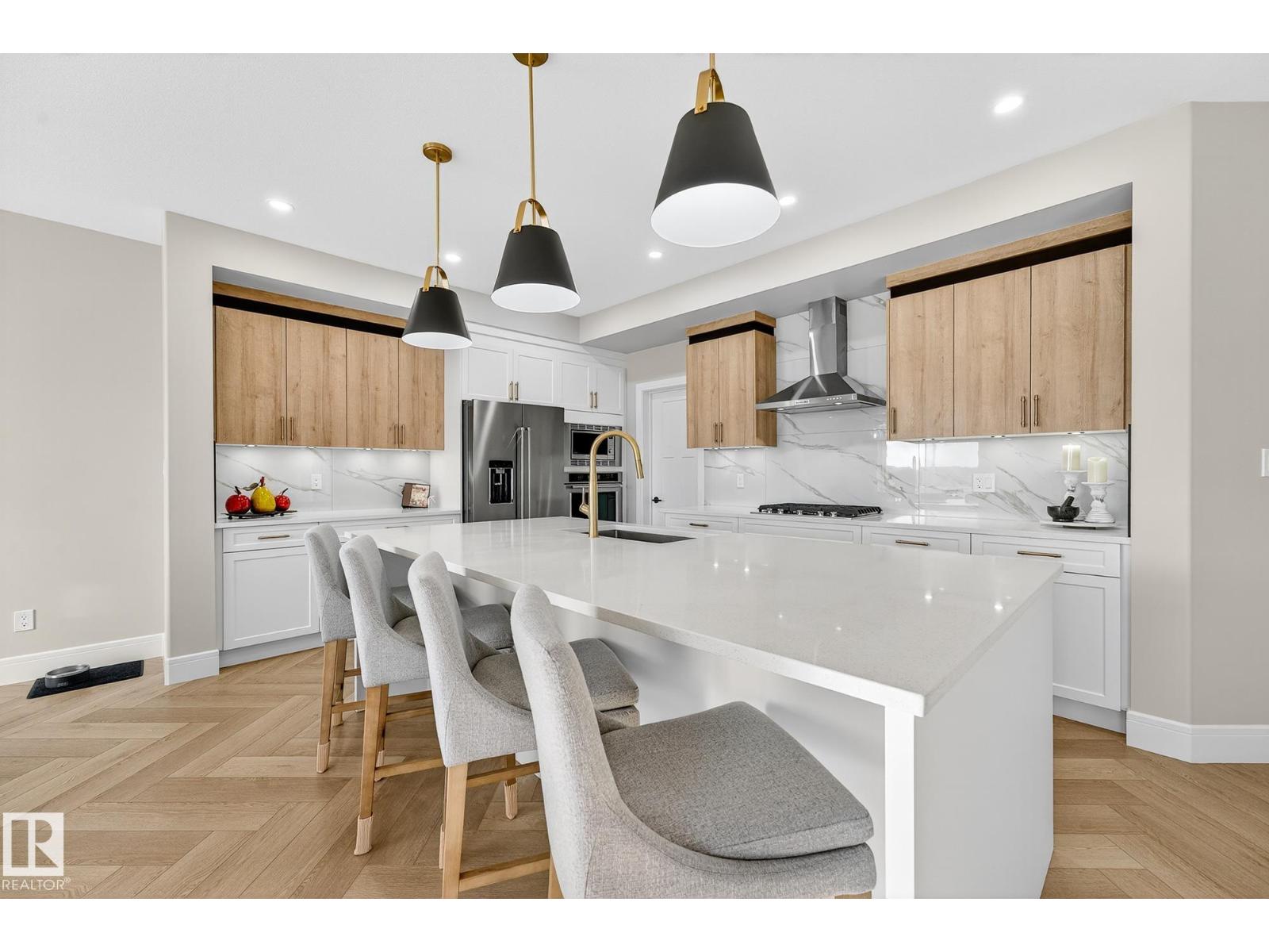 37 EDGEFIELD WY
