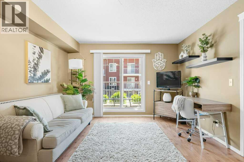 8107, 70 Panamount Drive NW