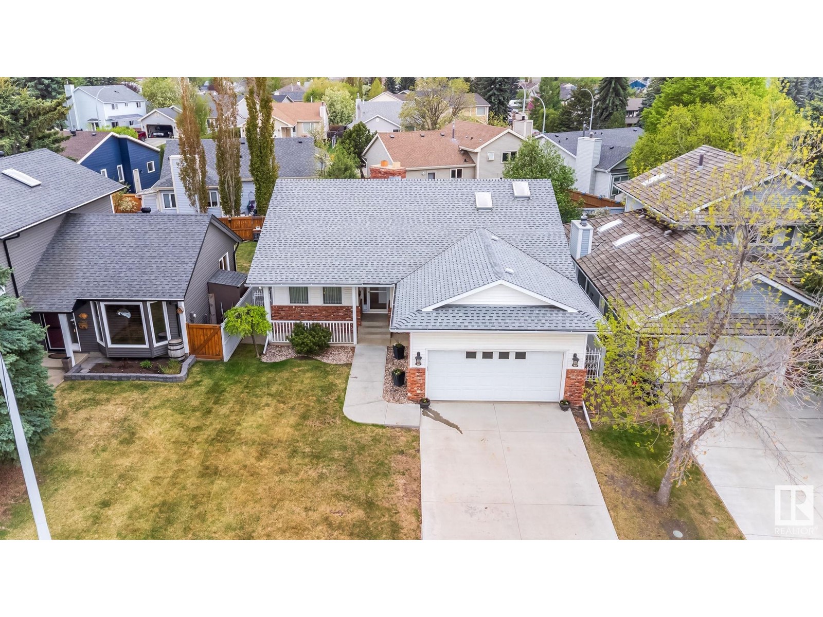 182 VILLAGE ESTATE
