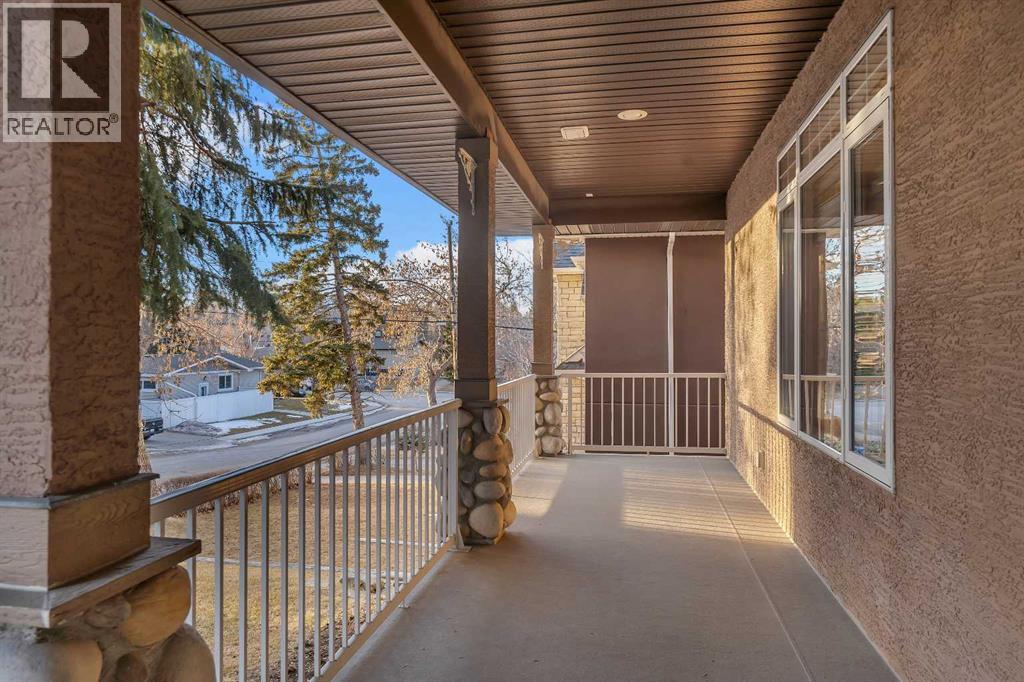15 Rosery Drive NW