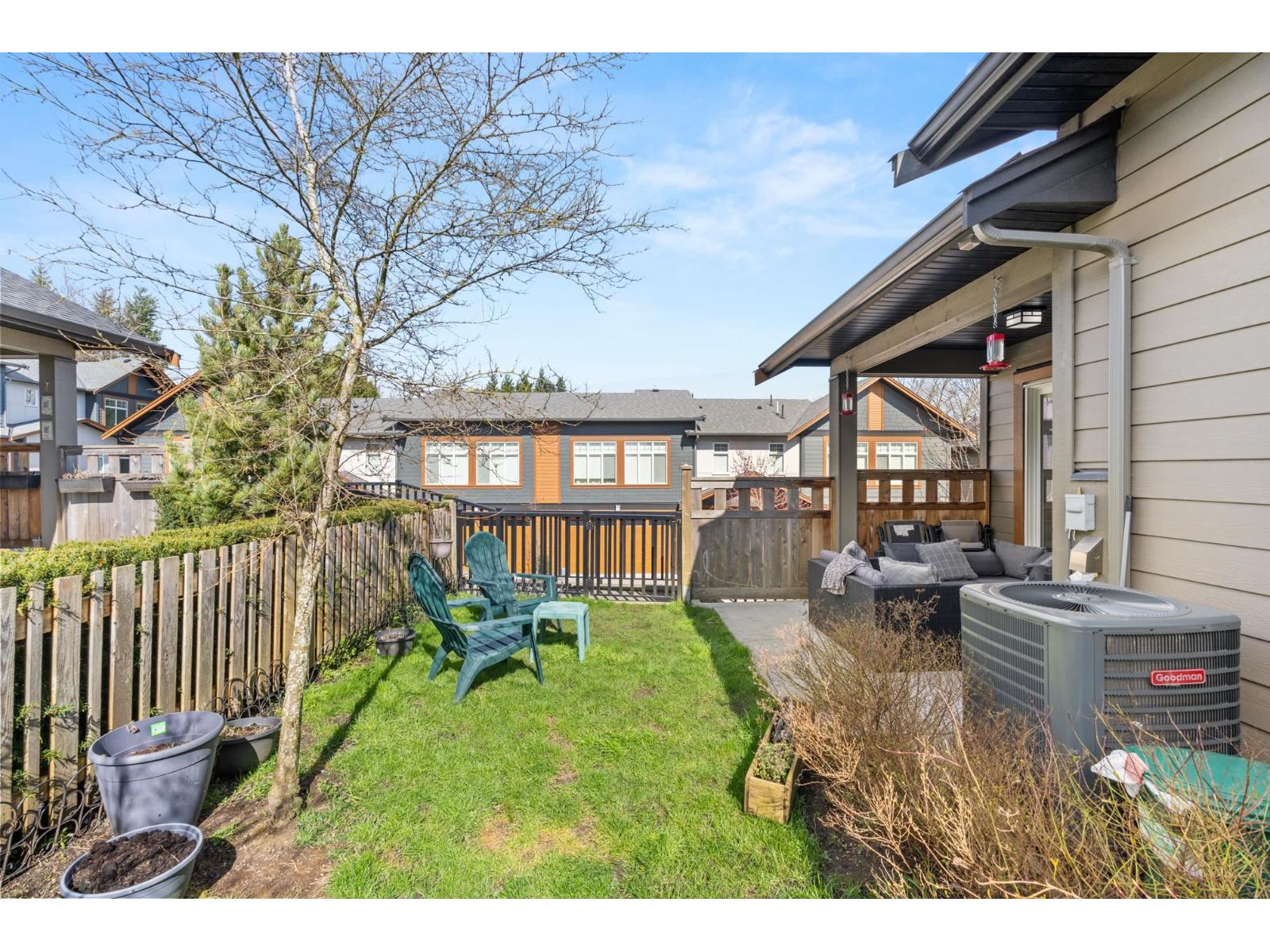 65 17033 FRASER HIGHWAY