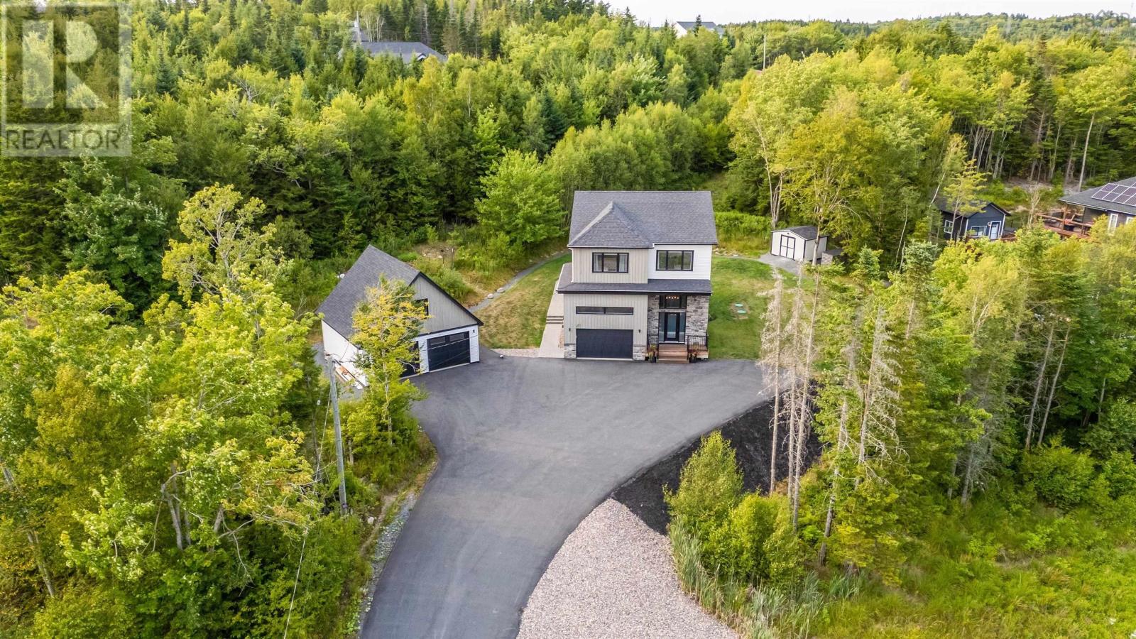 41 McCabe Lake Drive