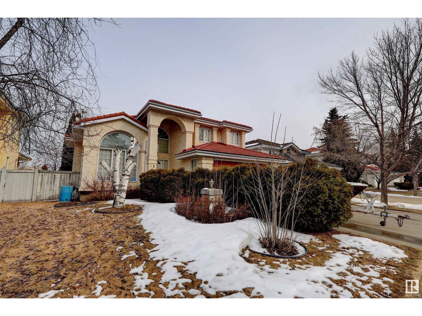 15 CORMACK CR NW