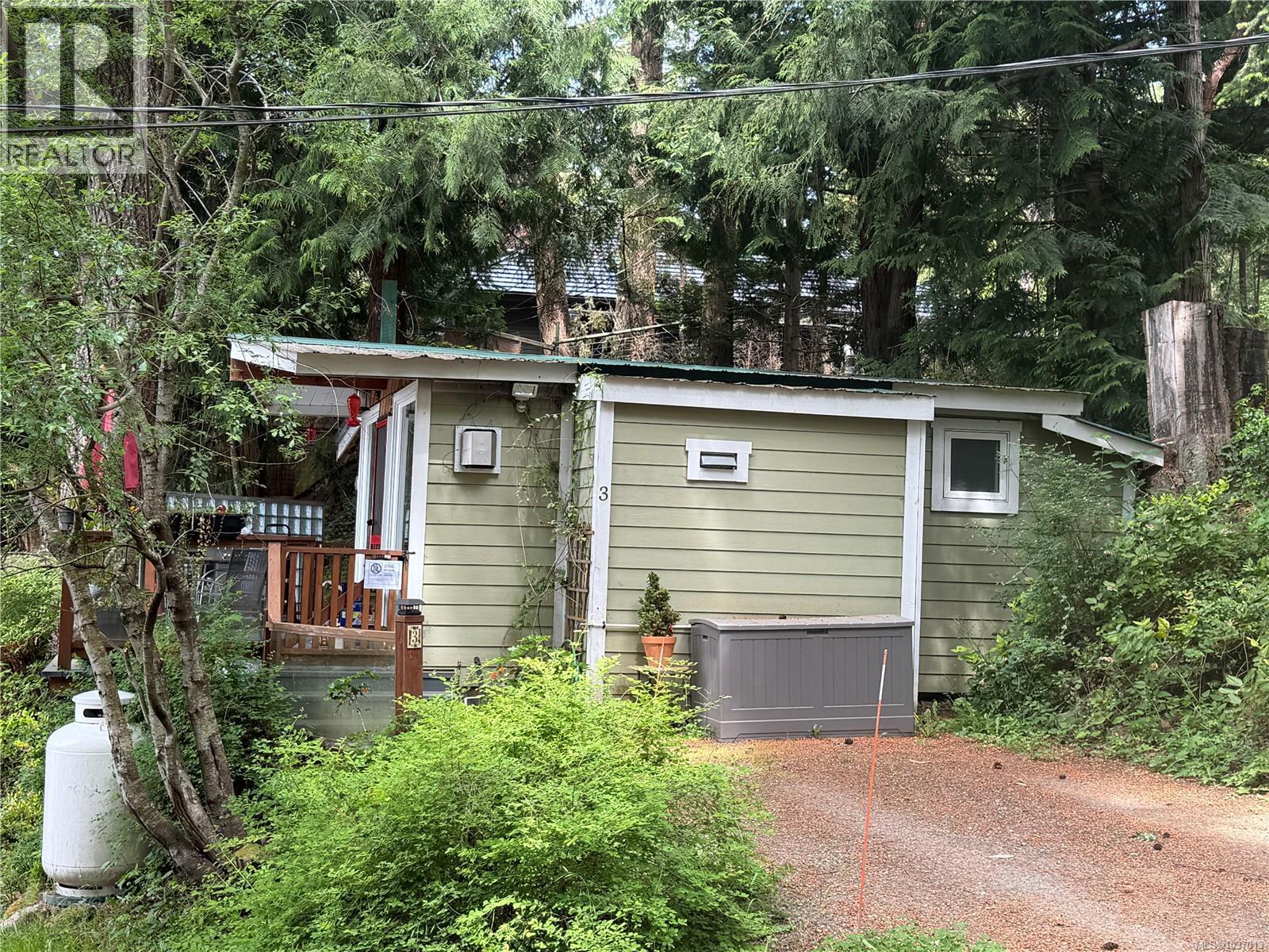Cabin 3 1136 North End Rd