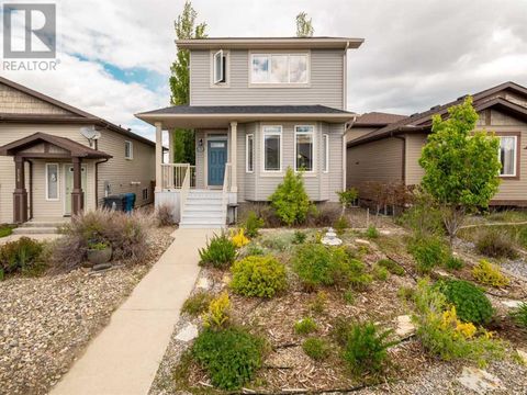 512 Silkstone Crescent W Lethbridge AB T1J4C1