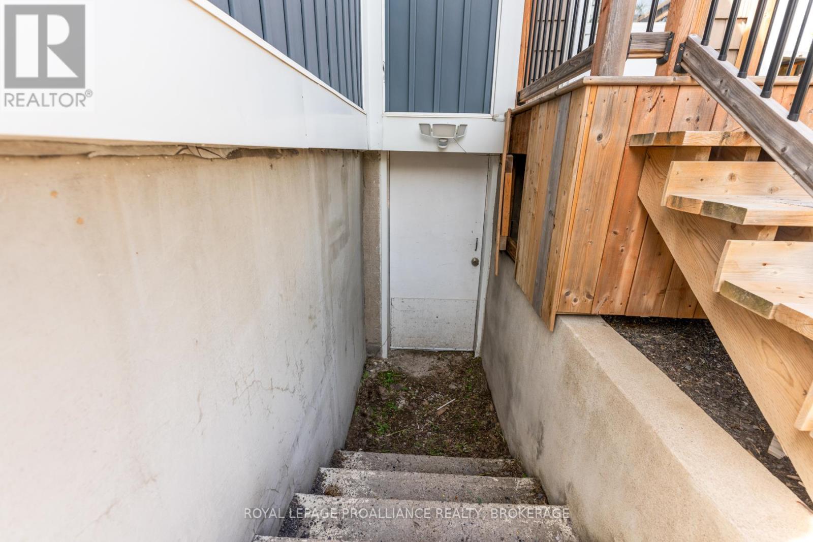 939 SYDENHAM ROAD