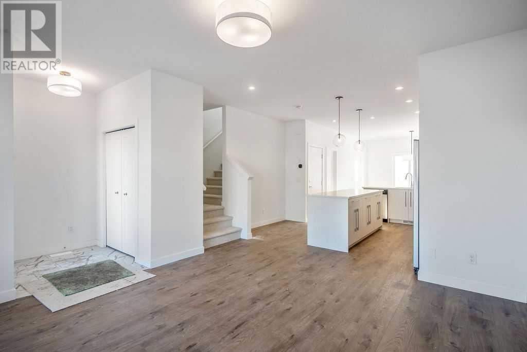 265, 269, 273 Walcrest Way SE