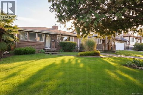 138 Sims Ave Saanich BC V8Z1K1