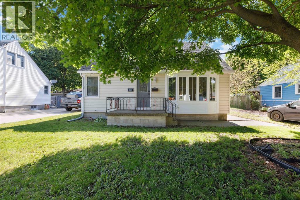 580 INDIAN ROAD North