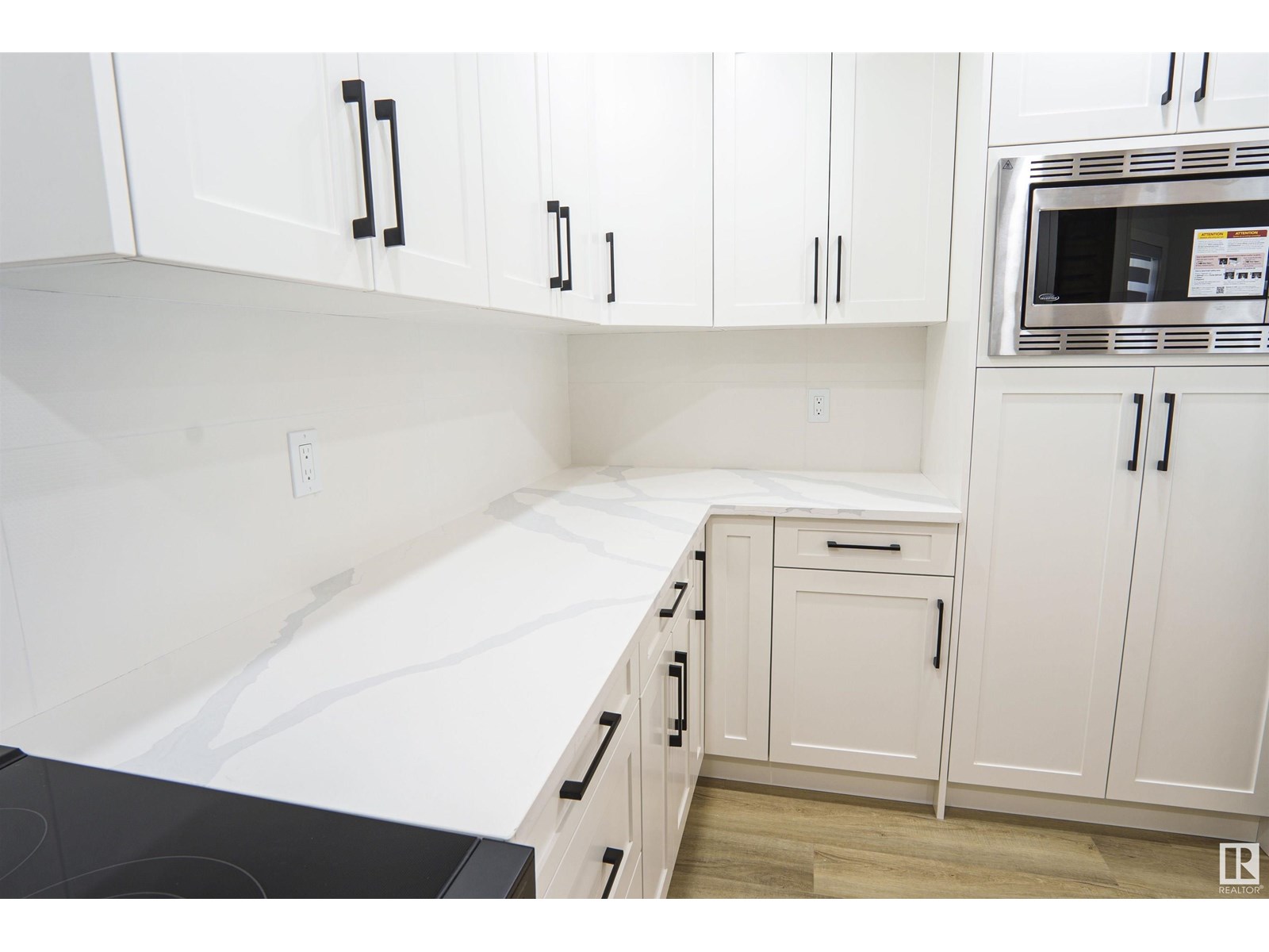 370 HEATH RD NW