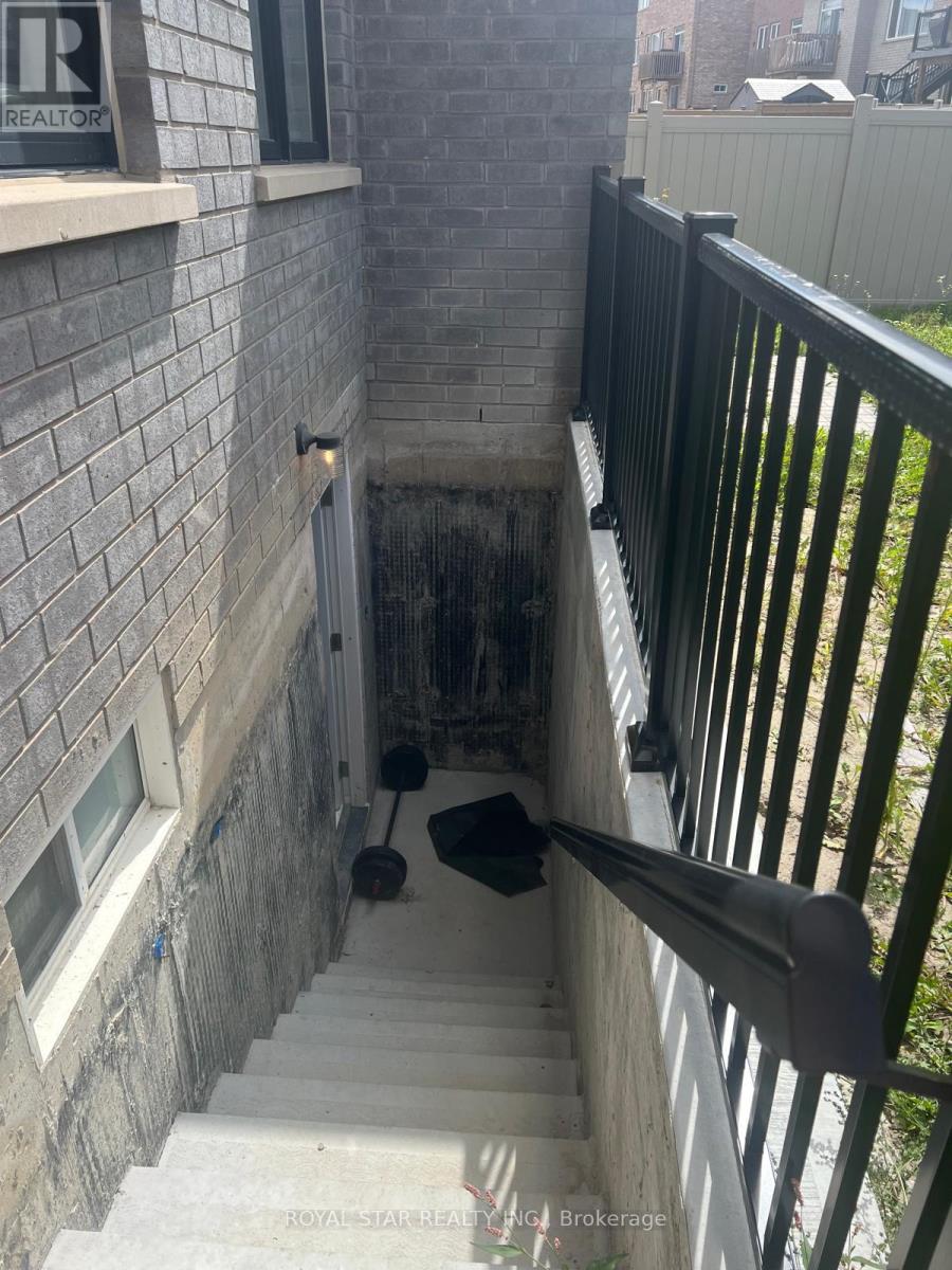 BSMT - 89 FOREST EDGE CRESCENT