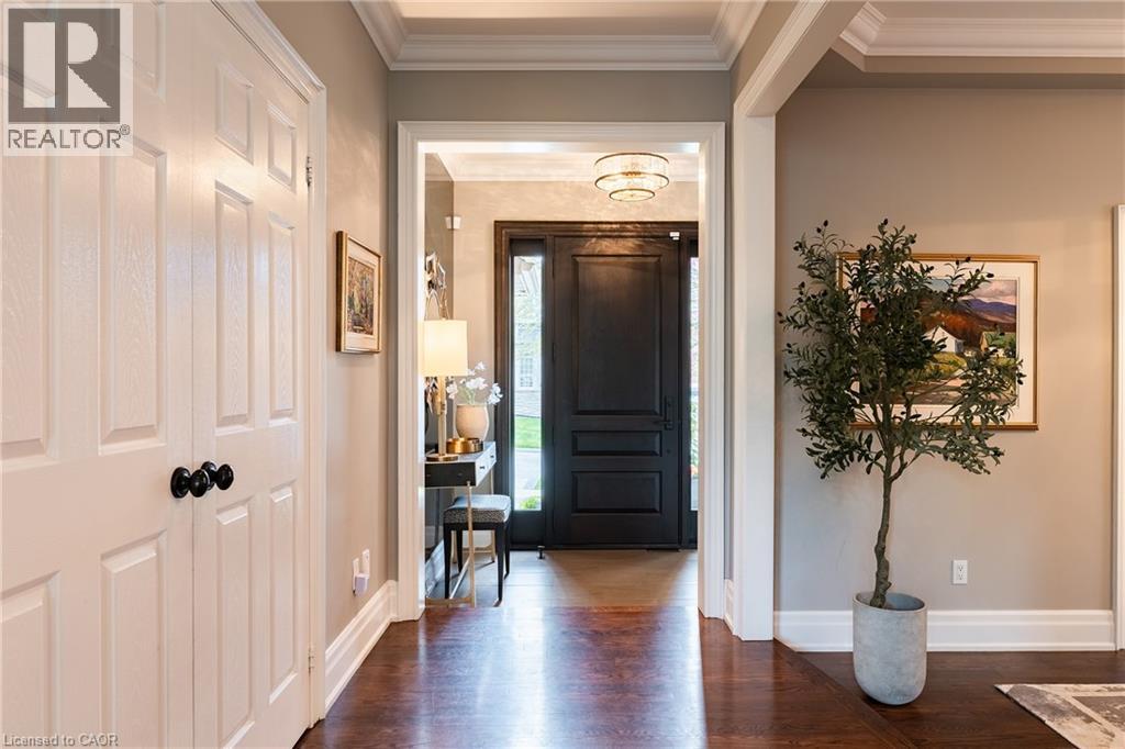 1392 CLEARWATER Crescent