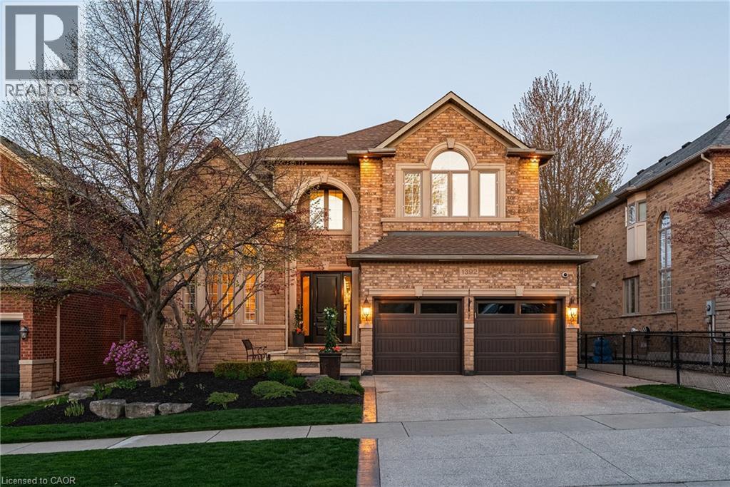 1392 CLEARWATER Crescent