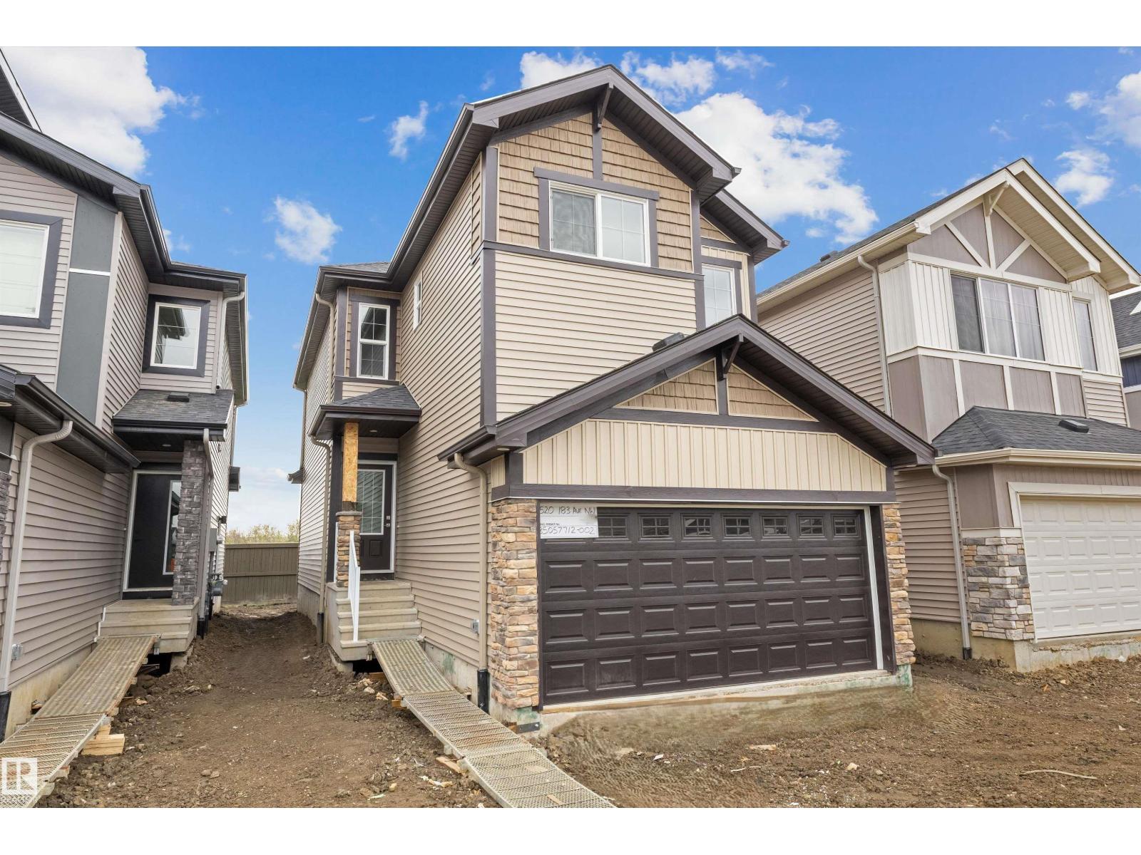 8520 183 AV NW