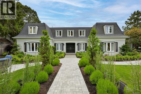 3075 Devon Rd Oak Bay BC V8R6C8