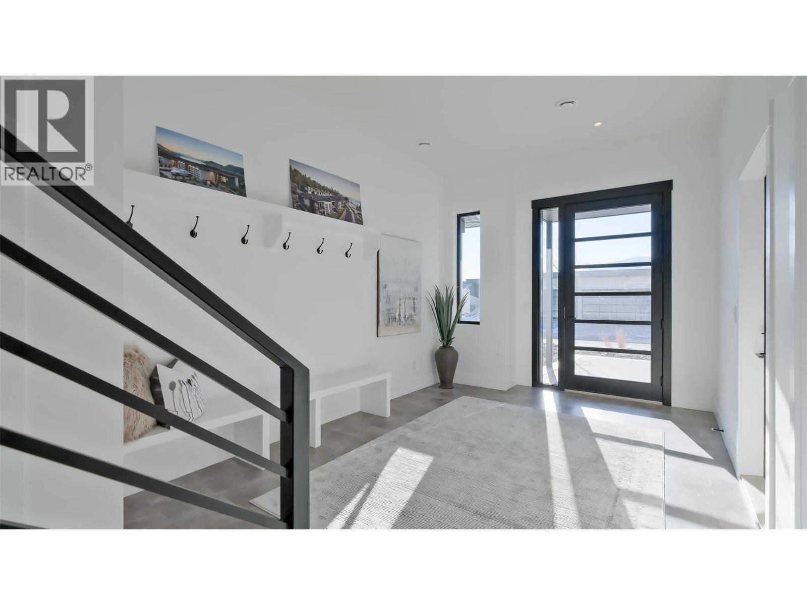 9201 Okanagan Centre Road W Unit# 17