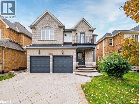 3099 VELMAR Drive Mississauga ON L5M6W3