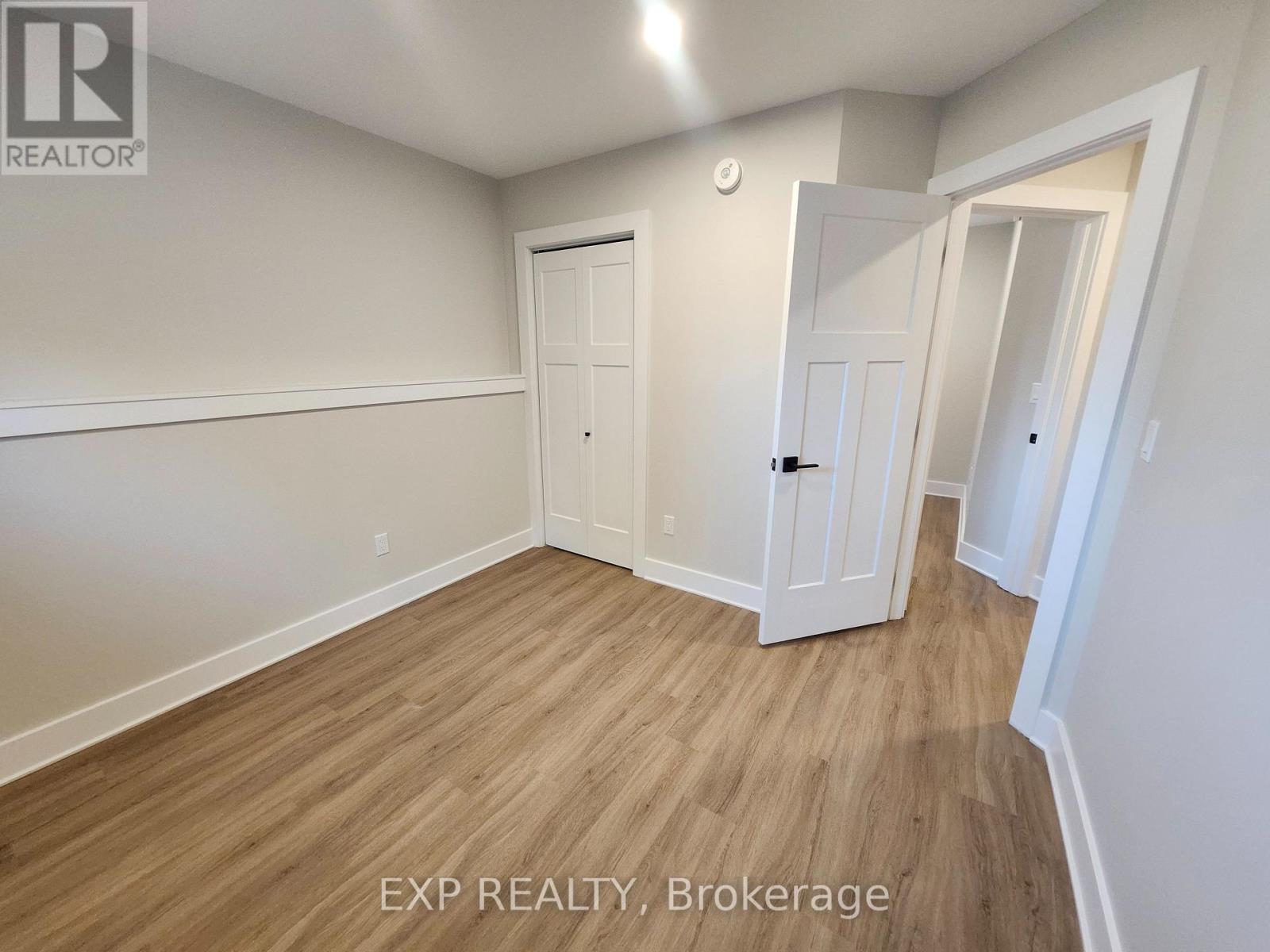 114 LEWIS STREET W