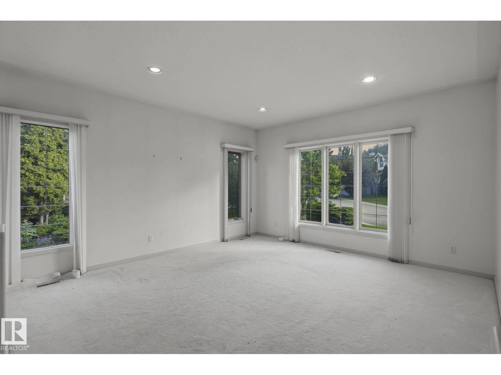 154 OSLAND DR NW