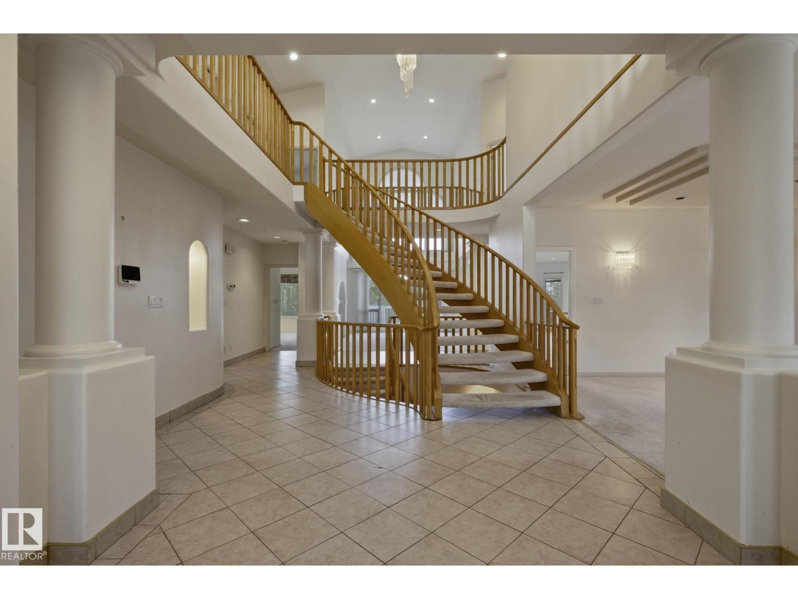 154 OSLAND DR NW