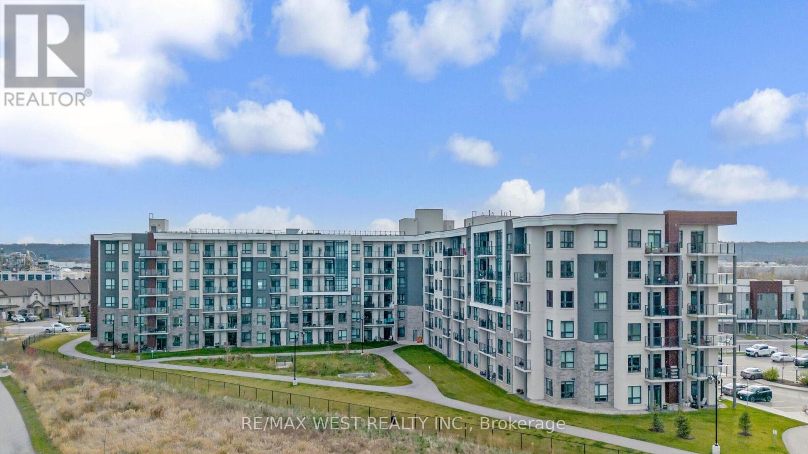 131 - 101 SHOREVIEW PLACE