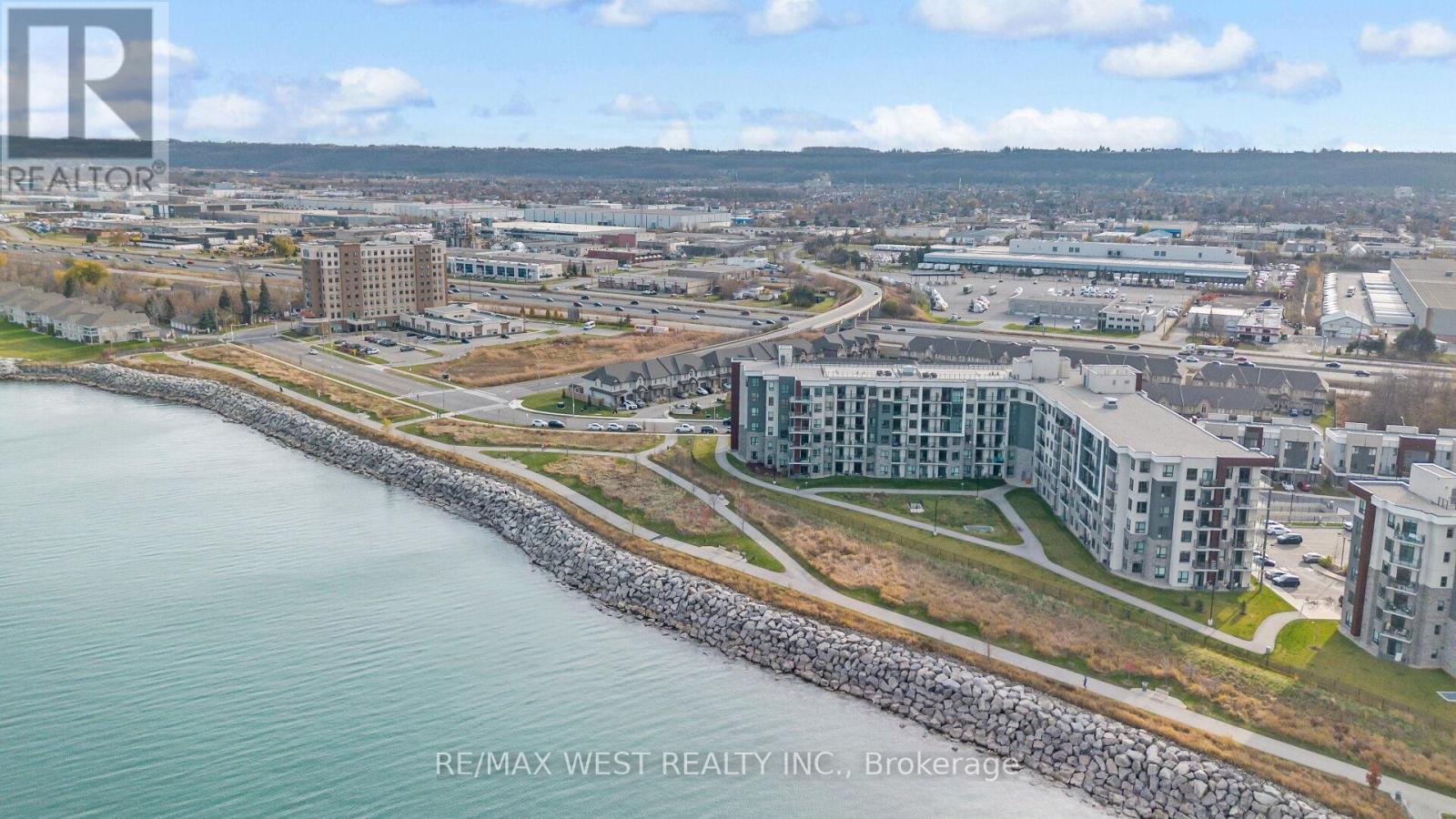 131 - 101 SHOREVIEW PLACE