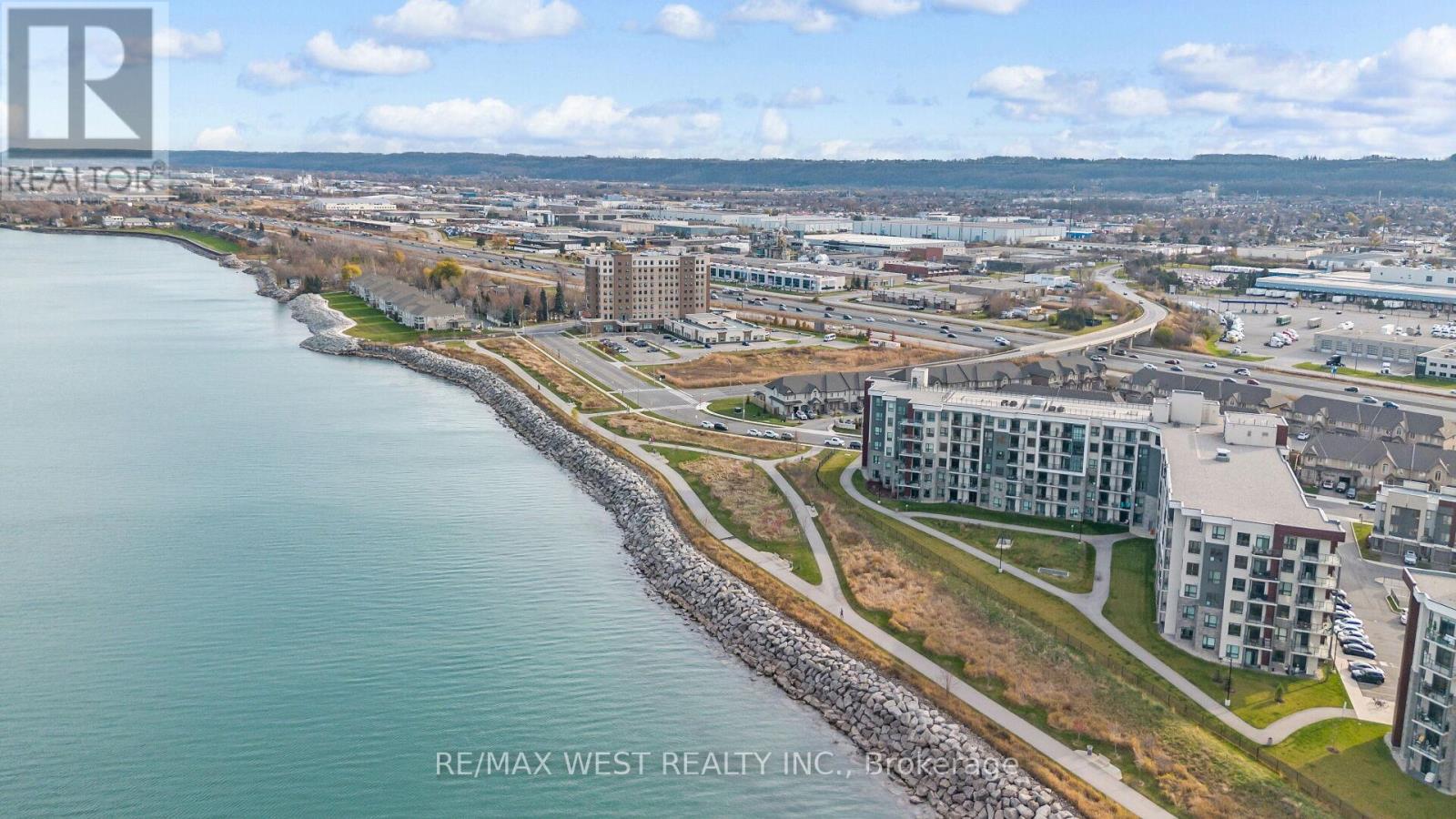131 - 101 SHOREVIEW PLACE
