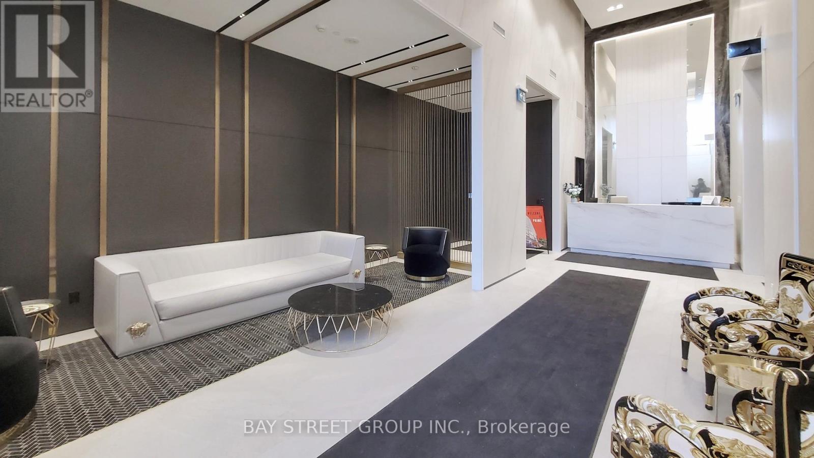 2610 - 319 JARVIS STREET