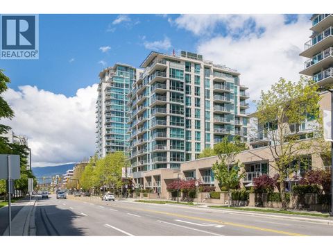 405 168 E ESPLANADE North Vancouver BC V7L4X8