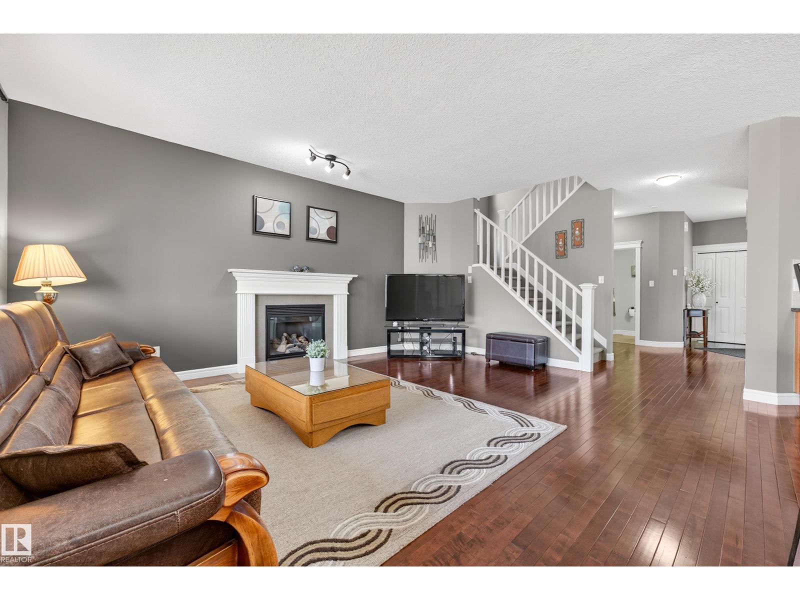 506 ADAMS WY SW