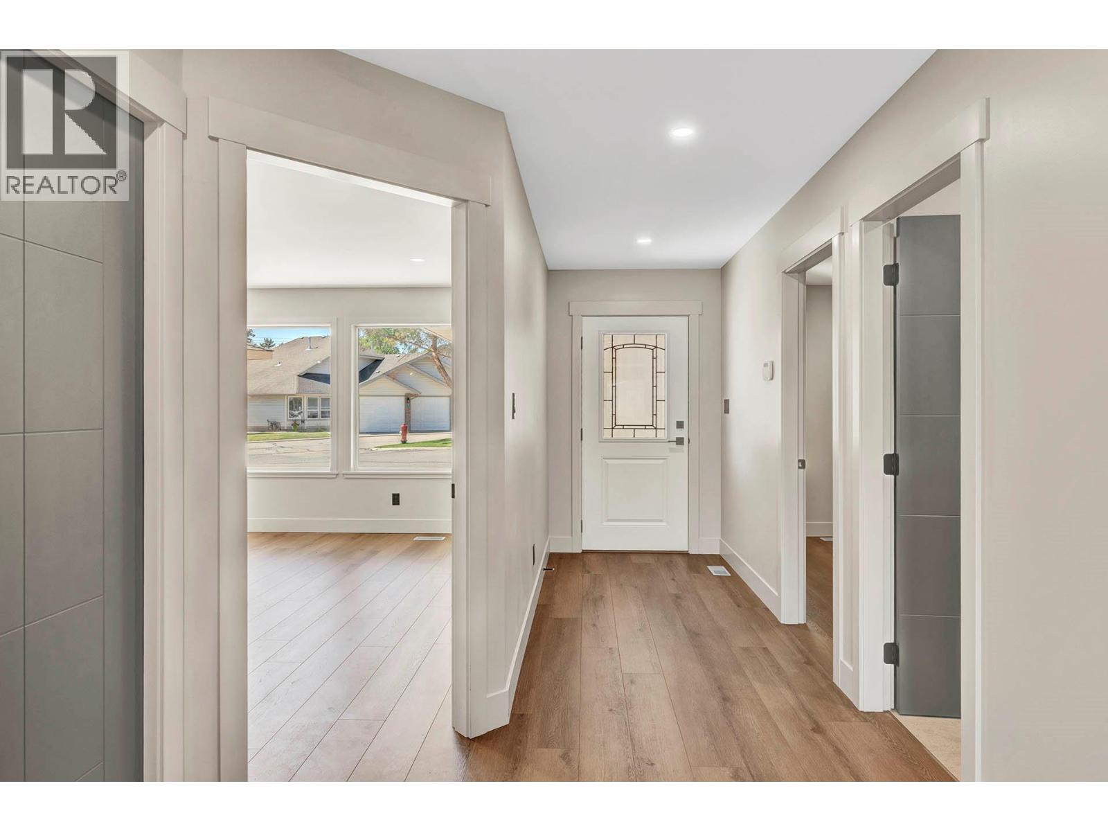 312 ARBUTUS Street Unit# 28