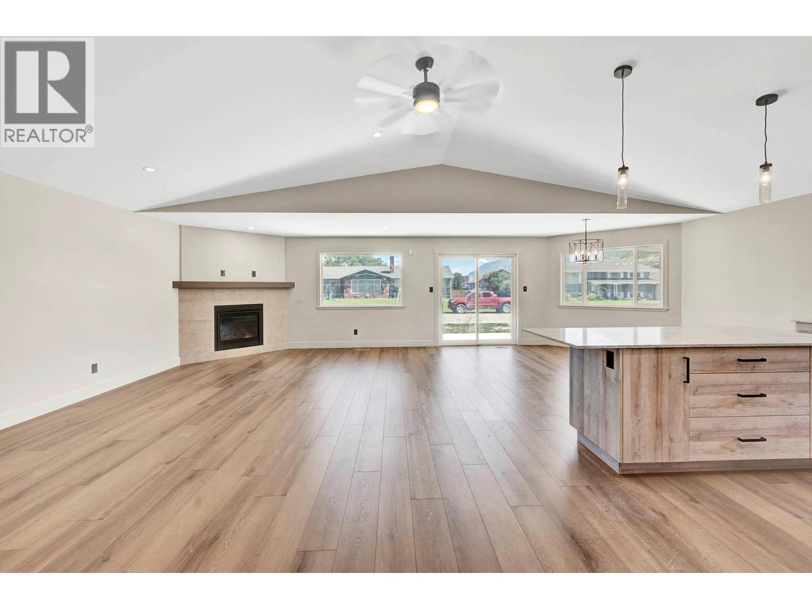 312 ARBUTUS Street Unit# 28